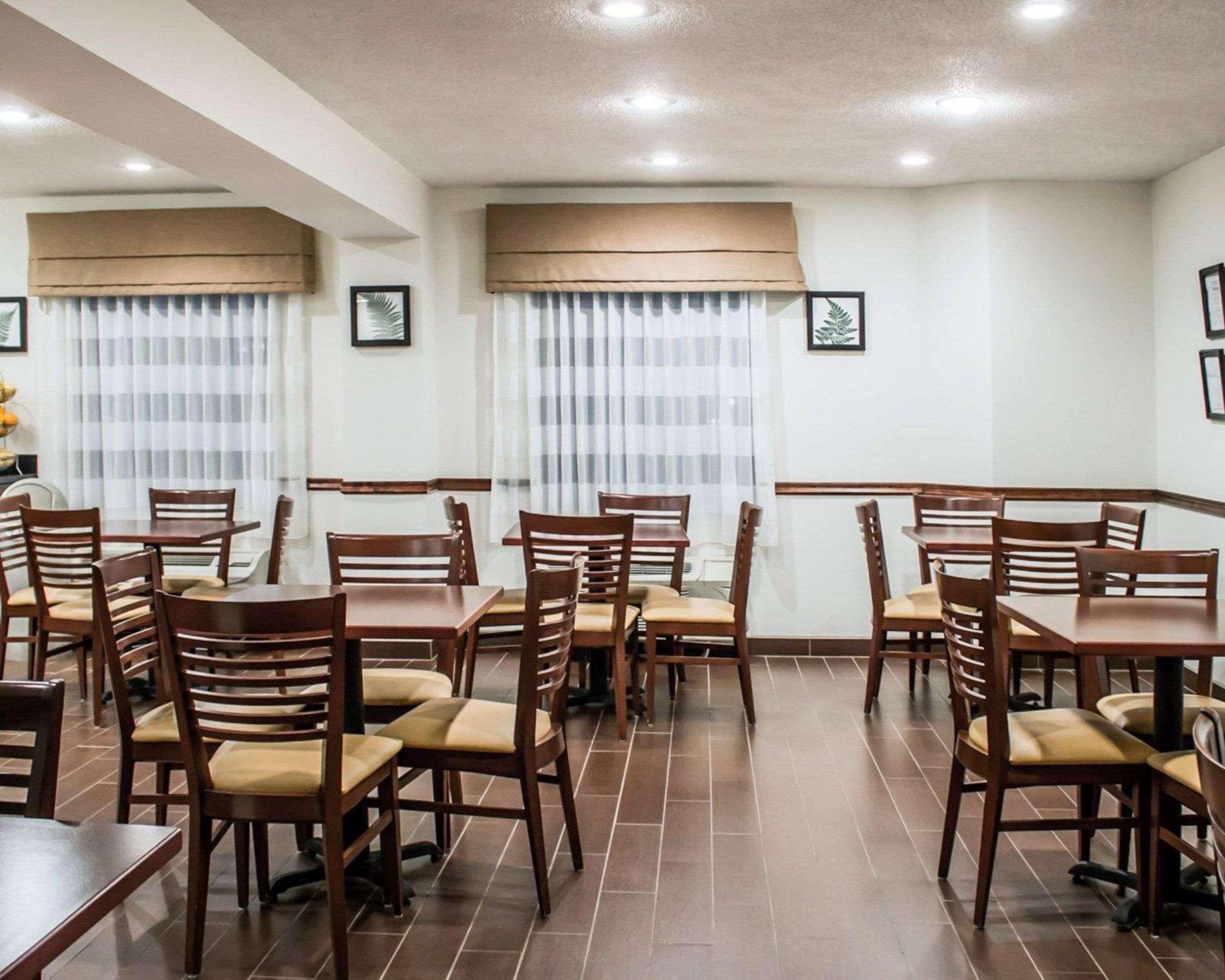 Sleep Inn Саммерсвилл Экстерьер фото